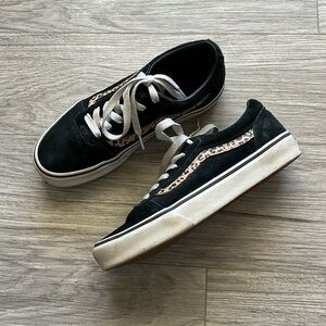 Cheetah Print Stripe Black and White Vans Size 5